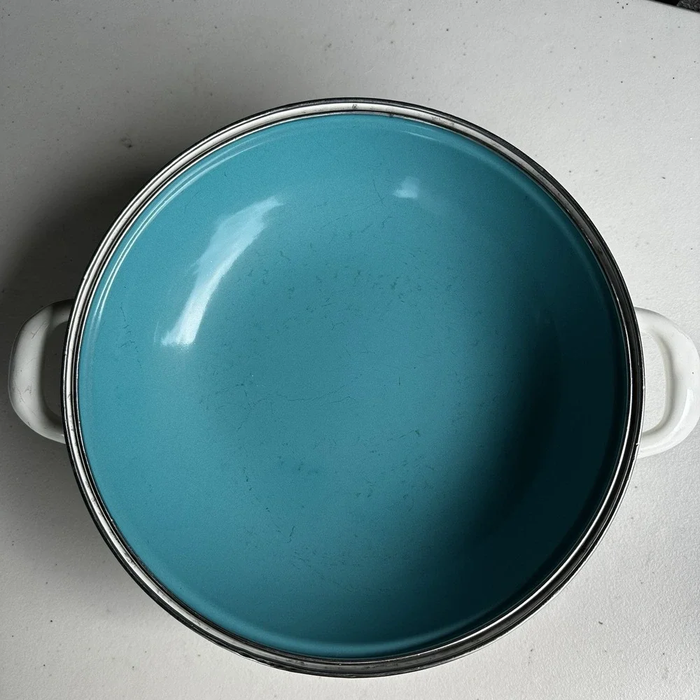 The Pioneer Woman Vintage Floral 4 Quart Enameled Steel Dutch Oven Soup Pot